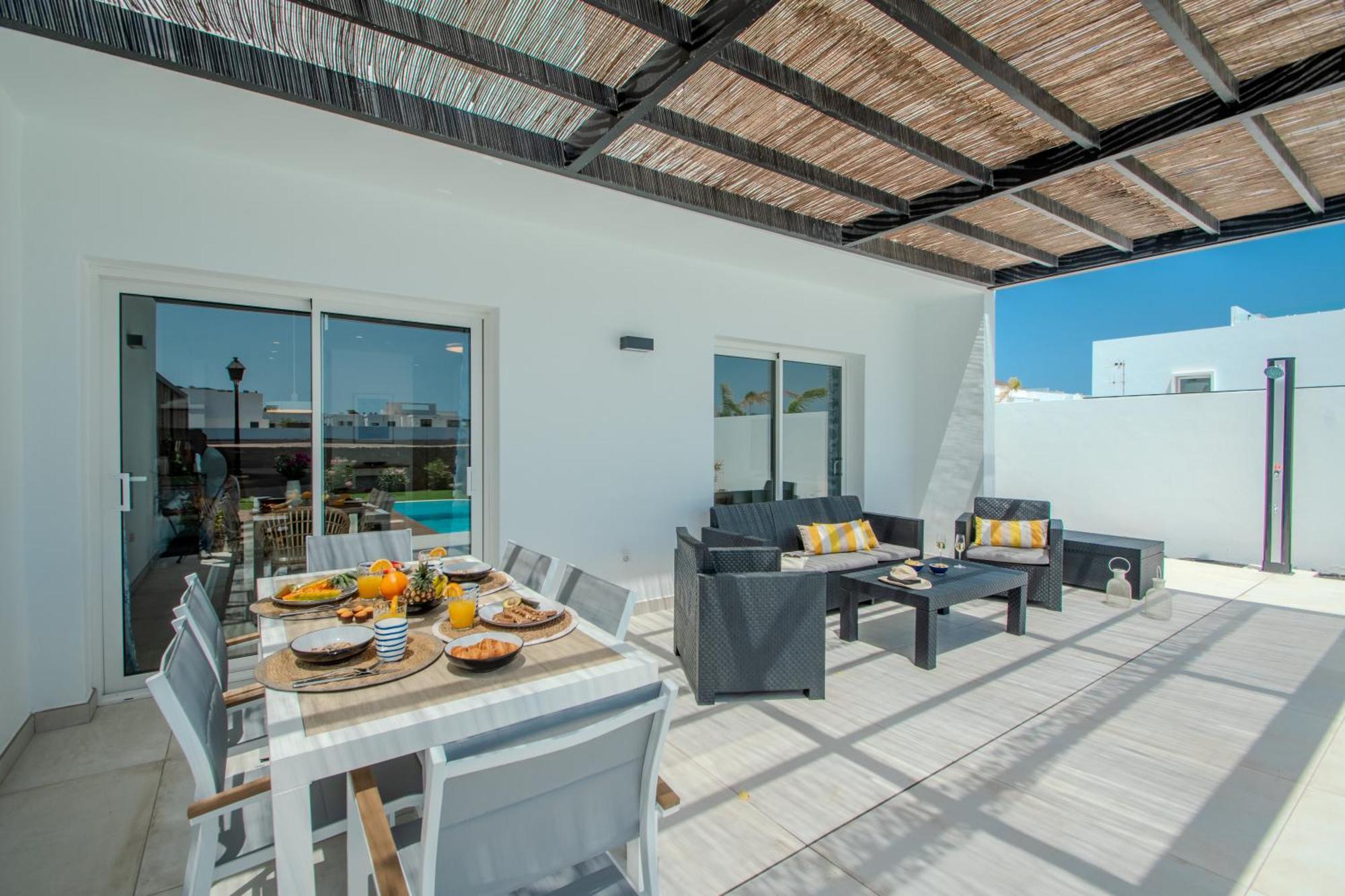 Serena Villa 38 - Heated Pool, Sea Views, Ac, High Speed Internet Playa Blanca Dış mekan fotoğraf