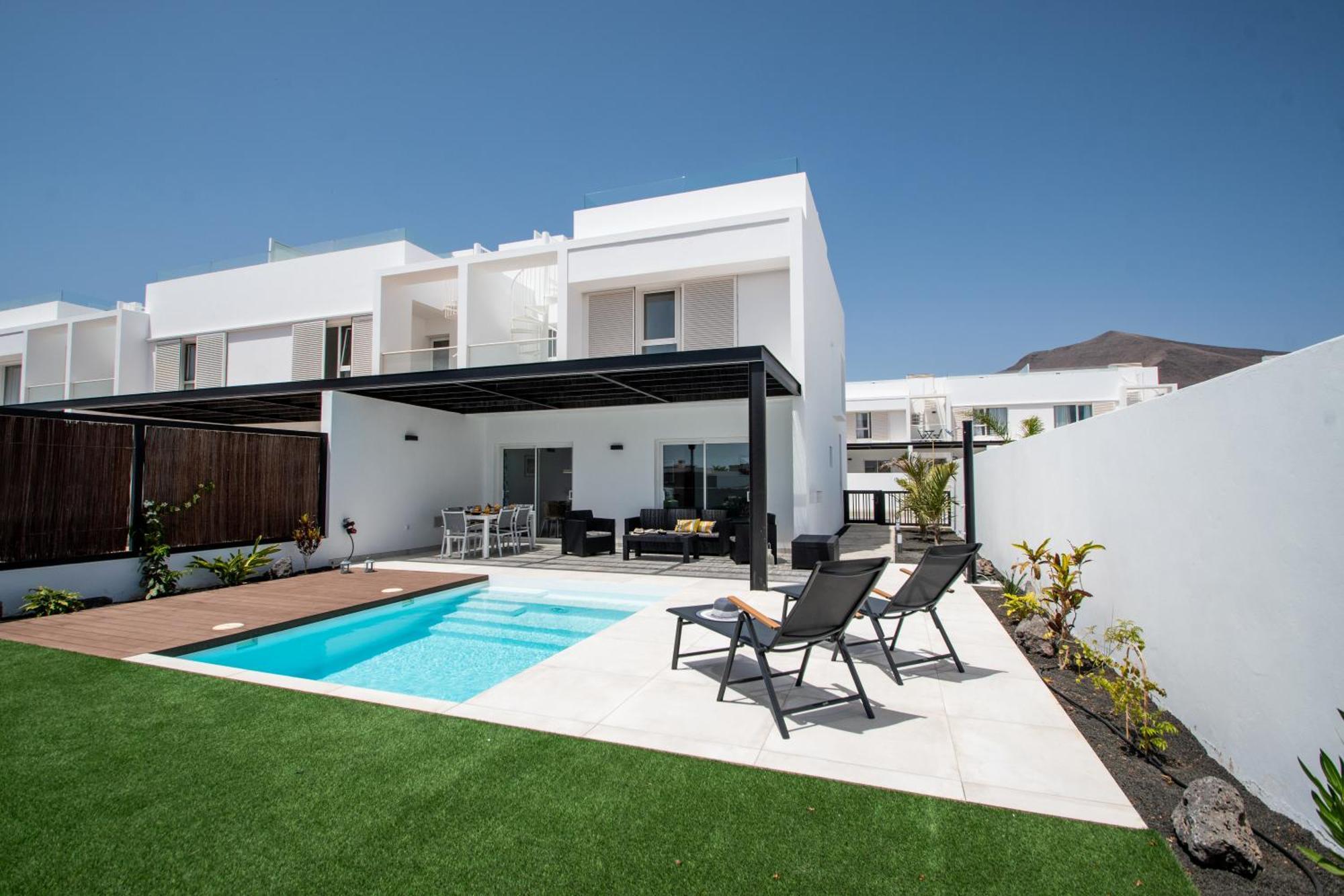 Serena Villa 38 - Heated Pool, Sea Views, Ac, High Speed Internet Playa Blanca Dış mekan fotoğraf