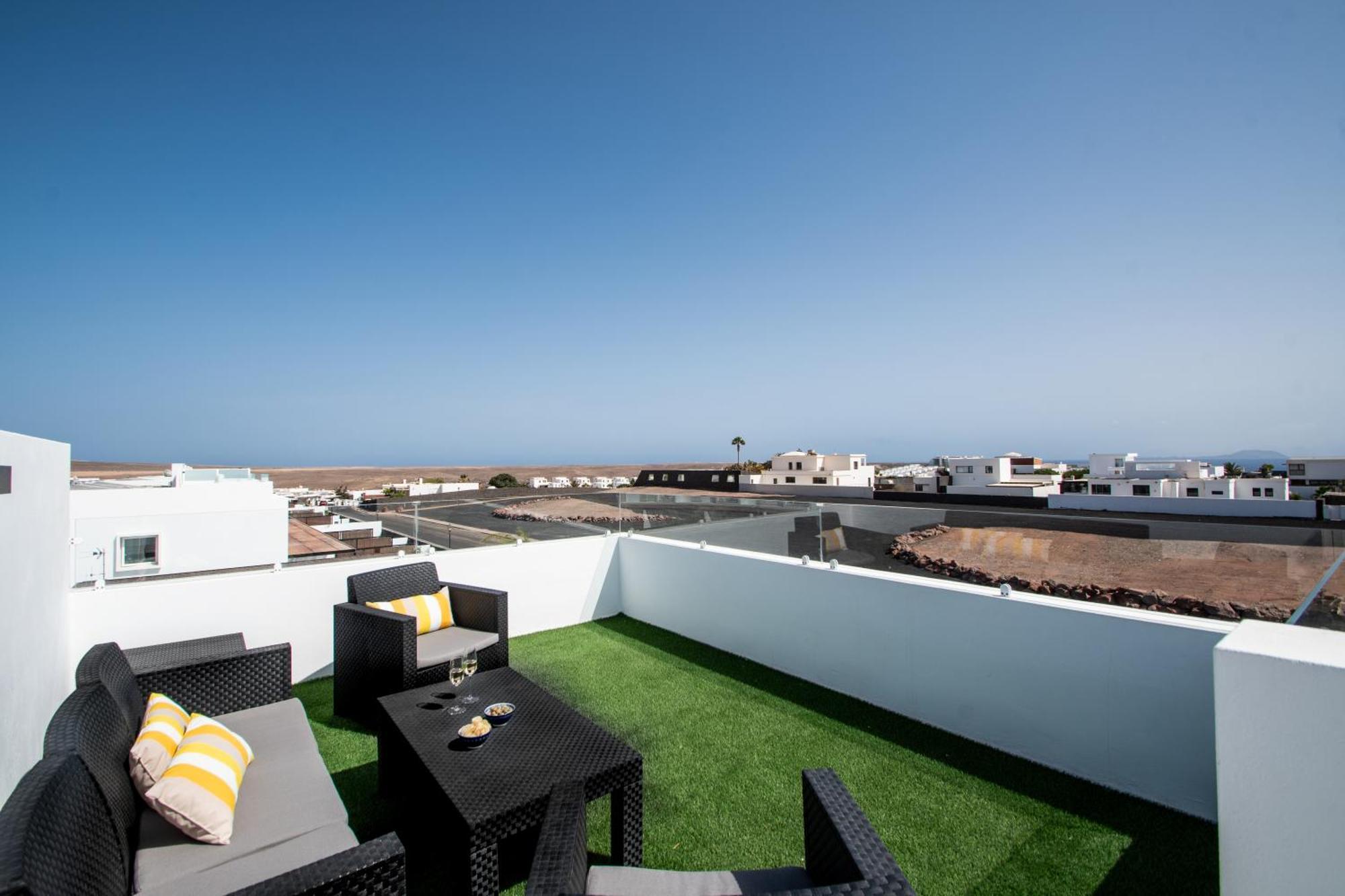 Serena Villa 38 - Heated Pool, Sea Views, Ac, High Speed Internet Playa Blanca Dış mekan fotoğraf