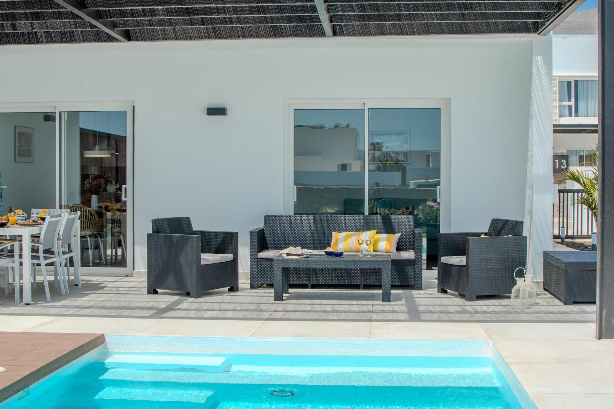 Serena Villa 38 - Heated Pool, Sea Views, Ac, High Speed Internet Playa Blanca Dış mekan fotoğraf